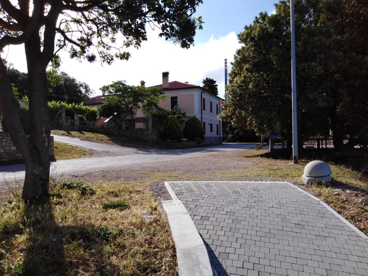 Apartmani Zupanic Koromačno Zewnętrze zdjęcie